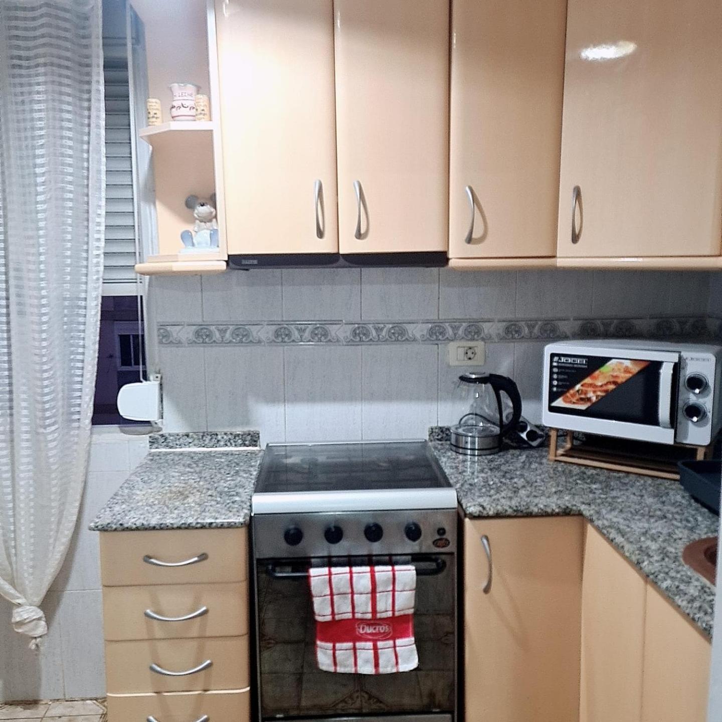 Piso, Bonito,acogedor Y Barato